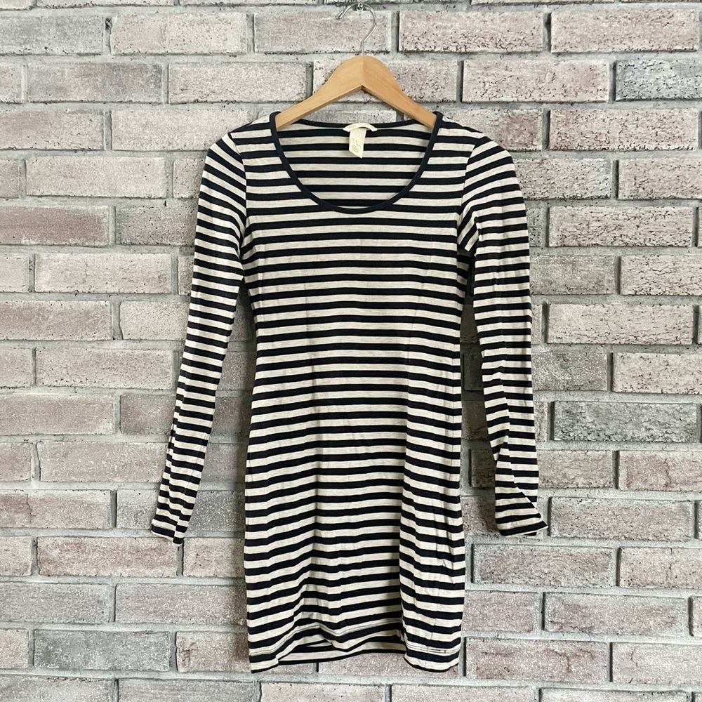 H&M tee dress
